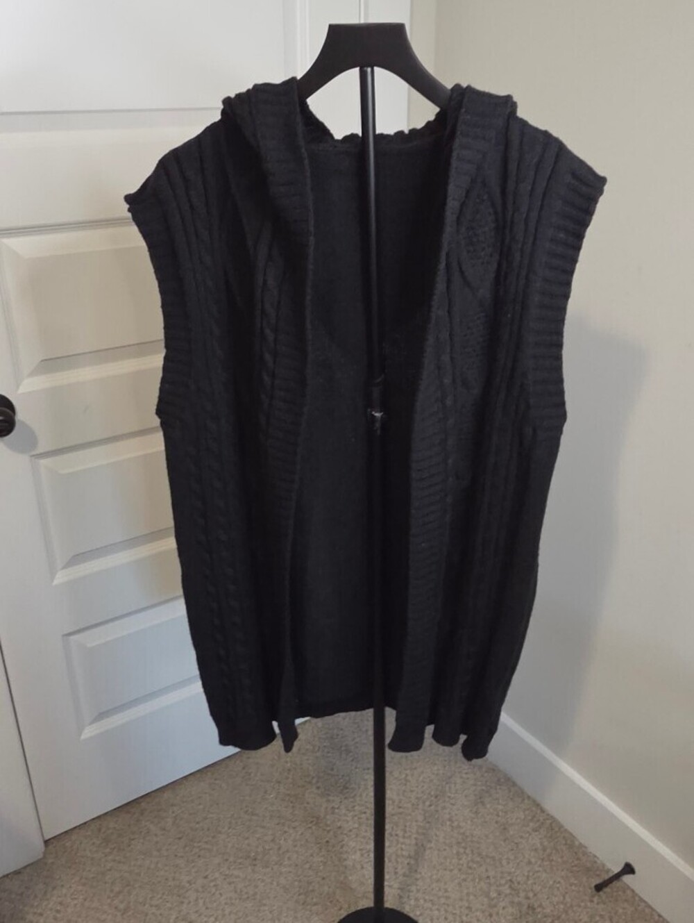 Black Sleeveless Hooded Knit Vest Sweater